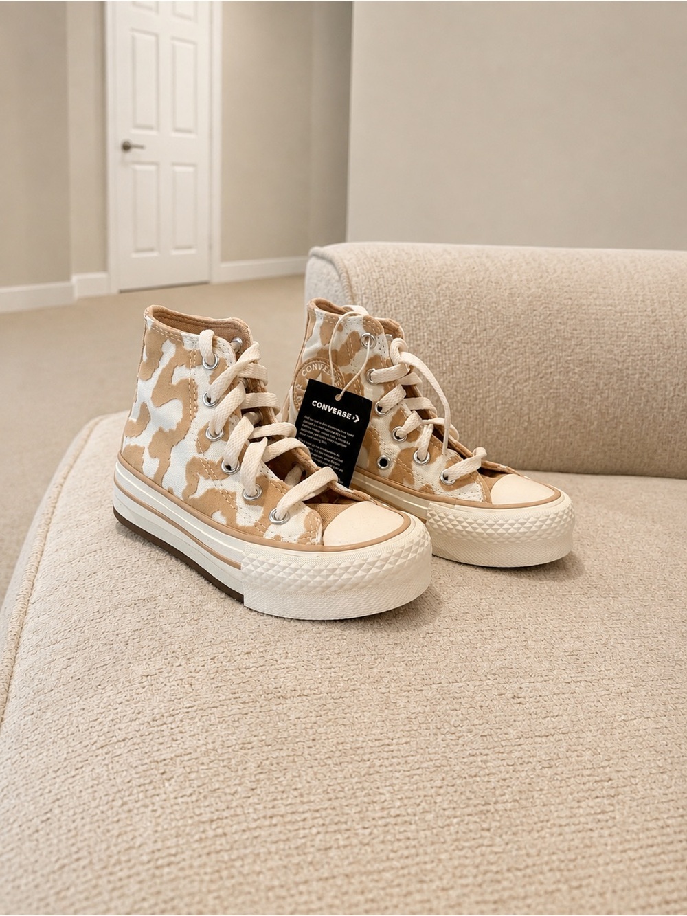Converse Kids Tan & White High-Top Platform Sneakers